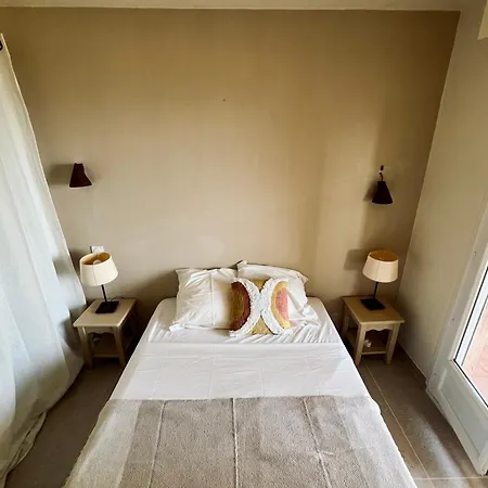 Vista Apartment *